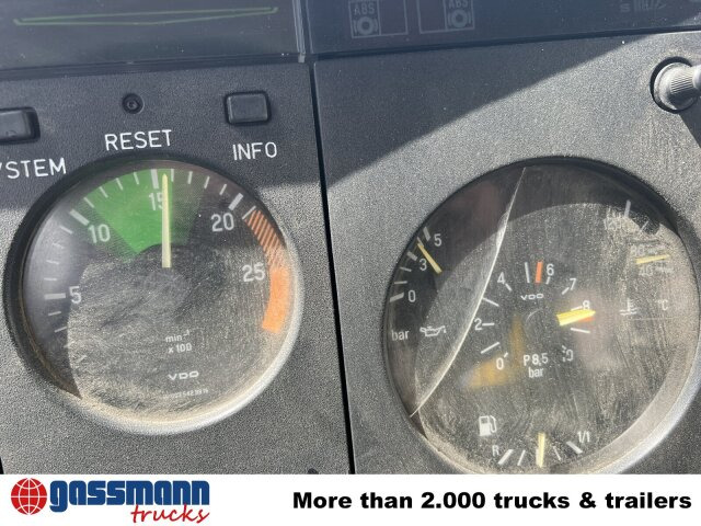 Mercedes-Benz SK II 2638/44 A 6x6, V8, Retarder - Kamion sa golom šasijom i zatvorenom kabinom: slika 2 Mercedes-Benz SK II 2638/44 A 6x6, V8, Retarder - Kamion sa golom šasijom i zatvorenom kabinom: slika 2