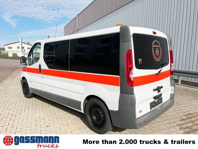 Renault Trafik 2.0 dCi115 4x2, Krankentransporter - Vozilo hitne pomoći: slika 3 Renault Trafik 2.0 dCi115 4x2, Krankentransporter - Vozilo hitne pomoći: slika 3
