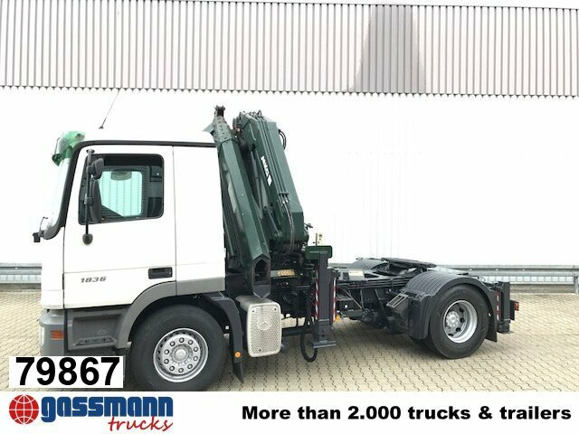 Mercedes-Benz Actros 1836 LS 4x2 mit Kran MKG HLK 330HP - Tegljač: slika 1 Mercedes-Benz Actros 1836 LS 4x2 mit Kran MKG HLK 330HP - Tegljač: slika 1