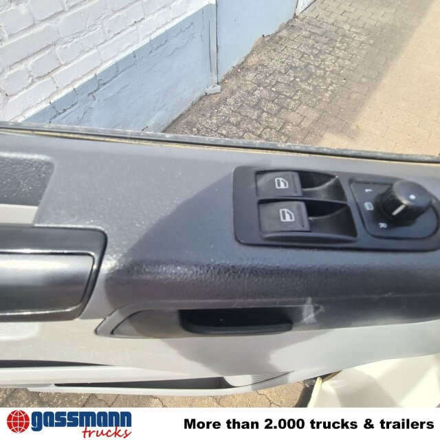 Volkswagen T5 2.0 TDI, Krankenwagen - Vozilo hitne pomoći: slika 5 Volkswagen T5 2.0 TDI, Krankenwagen - Vozilo hitne pomoći: slika 5