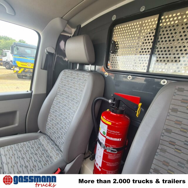 Volkswagen T5 2.0 TDI, Krankenwagen - Vozilo hitne pomoći: slika 2 Volkswagen T5 2.0 TDI, Krankenwagen - Vozilo hitne pomoći: slika 2