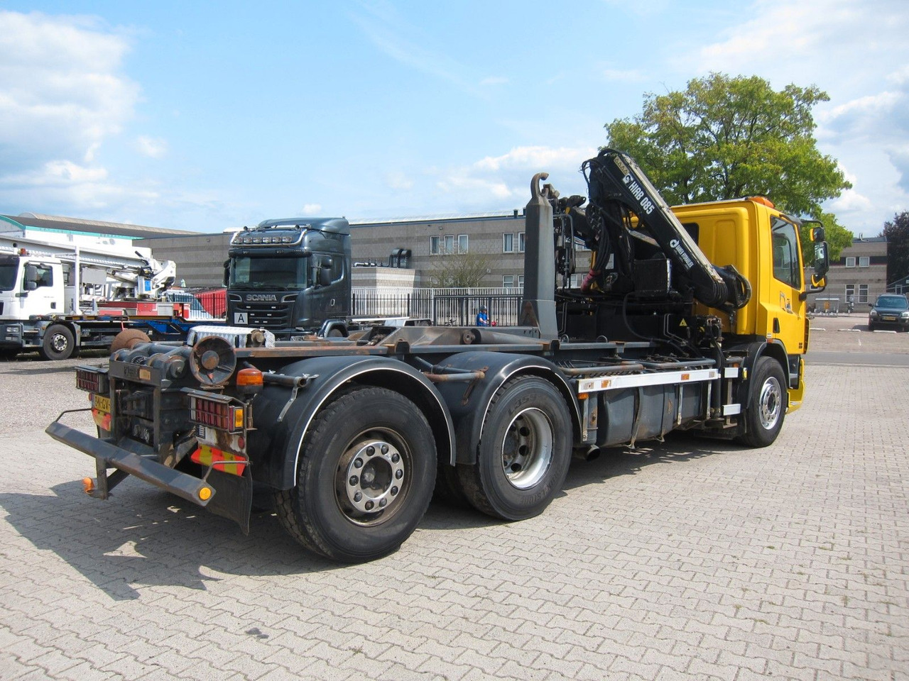 DAF CF 75 310 6X2*4 Hiab Kran Haken Manual Funk E3 - Kamion sa hidrauličnom kukom, Kamion sa dizalicom: slika 5 DAF CF 75 310 6X2*4 Hiab Kran Haken Manual Funk E3 - Kamion sa hidrauličnom kukom, Kamion sa dizalicom: slika 5