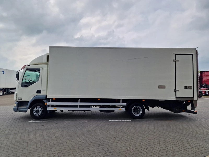DAF LF 45.170 - Box - Loadlift - Manual gearbox - Old Tacho - Kamion sa zatvorenim sandukom: slika 4 DAF LF 45.170 - Box - Loadlift - Manual gearbox - Old Tacho - Kamion sa zatvorenim sandukom: slika 4