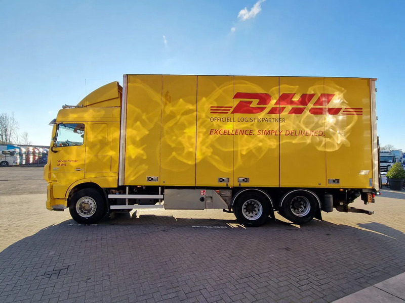 DAF XF 510 SpaceCab 6x2 - Box with side doors - Loadlift - Euro6 - Kamion sa zatvorenim sandukom: slika 4 DAF XF 510 SpaceCab 6x2 - Box with side doors - Loadlift - Euro6 - Kamion sa zatvorenim sandukom: slika 4