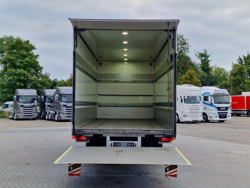 Kamion sa zatvorenim sandukom Iveco EuroCargo 160 210 - Isotherm box - Zepro loadlift - Low KM - Airco - Camera: slika 8