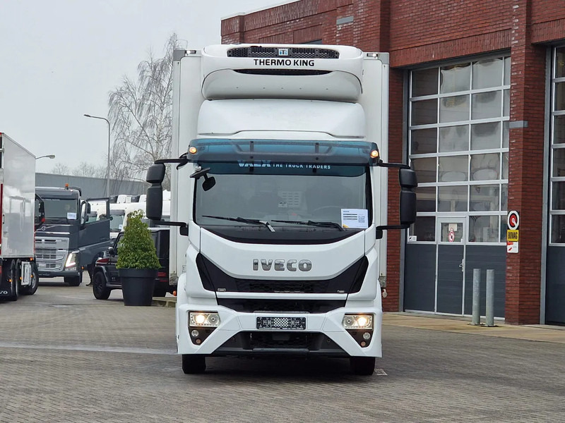 Iveco Eurocargo 120.250 4x2 - Thermoking T-800R Frigo - Loadlift - Euro 6 - Automatic - Izotermički kamion: slika 2 Iveco Eurocargo 120.250 4x2 - Thermoking T-800R Frigo - Loadlift - Euro 6 - Automatic - Izotermički kamion: slika 2