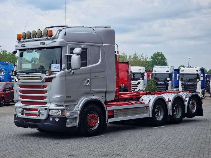 Scania R490 8x4*4 - HIAB XR24SL58 24T hooklift - Euro 6 - Full air - Steering axle - Kamion sa hidrauličnom kukom: slika 3 Scania R490 8x4*4 - HIAB XR24SL58 24T hooklift - Euro 6 - Full air - Steering axle - Kamion sa hidrauličnom kukom: slika 3