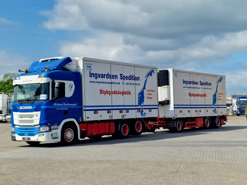 Scania R500 NGS B6X2NB / Trailer-Bygg 12-2004 / Frigobox Sidedoors / Rohrbahen / hooks - Hladnjača: slika 3 Scania R500 NGS B6X2NB / Trailer-Bygg 12-2004 / Frigobox Sidedoors / Rohrbahen / hooks - Hladnjača: slika 3