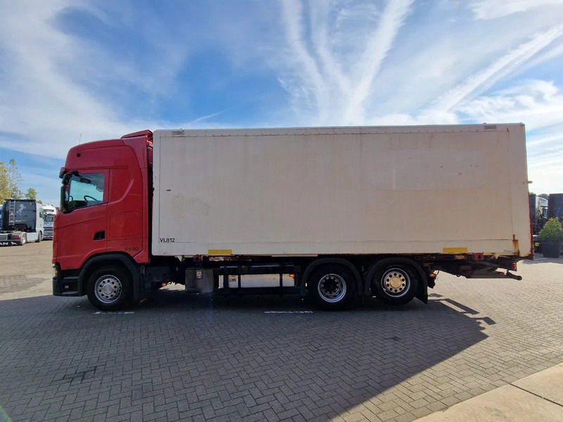 Scania S500 NGS Highline 6x2 - BDF - Full air - Loadlift - Box - Navi - Retarder - Kamion za prevoz kontejnera/ Kamion sa promenjivim sandukom: slika 4 Scania S500 NGS Highline 6x2 - BDF - Full air - Loadlift - Box - Navi - Retarder - Kamion za prevoz kontejnera/ Kamion sa promenjivim sandukom: slika 4
