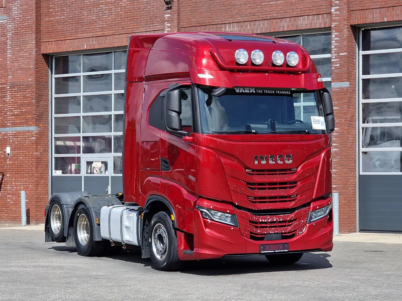 Iveco S-WAY 570 6x2 - Retarder - Full air - 3.20 WB - Navi - Tegljač: slika 1 Iveco S-WAY 570 6x2 - Retarder - Full air - 3.20 WB - Navi - Tegljač: slika 1