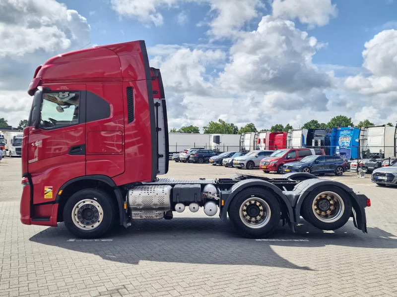 Iveco S-WAY 570 6x2 - Retarder - Full air - 3.20 WB - Navi - Tegljač: slika 4 Iveco S-WAY 570 6x2 - Retarder - Full air - 3.20 WB - Navi - Tegljač: slika 4