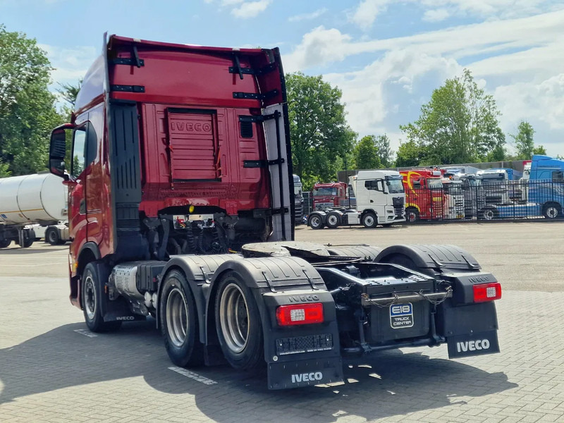 Iveco S-WAY 570 6x2 - Retarder - Full air - 3.20 WB - Navi - Tegljač: slika 5 Iveco S-WAY 570 6x2 - Retarder - Full air - 3.20 WB - Navi - Tegljač: slika 5