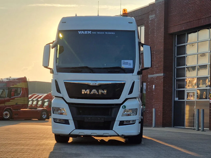 MAN TGX 18.480 4x2 - Intarder/Retarder - PTO/Hydraulic - Euro 6 - Tegljač: slika 2 MAN TGX 18.480 4x2 - Intarder/Retarder - PTO/Hydraulic - Euro 6 - Tegljač: slika 2