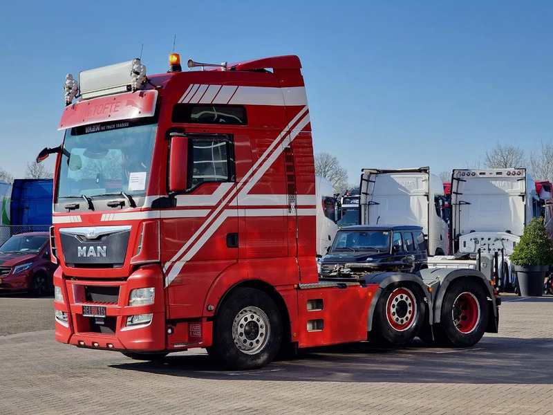 MAN TGX 26.560 XXL 6x2/4 - Custom interior - Steering axle - Euro 6 - AS Tronic - Tegljač: slika 3 MAN TGX 26.560 XXL 6x2/4 - Custom interior - Steering axle - Euro 6 - AS Tronic - Tegljač: slika 3