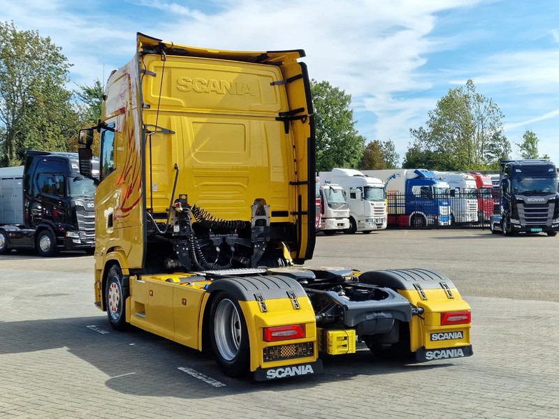 Scania 500S NGS Highline 4x2 - Only 38Tkm - Full spec - Retarder - Full air - Night clima - Tegljač: slika 5 Scania 500S NGS Highline 4x2 - Only 38Tkm - Full spec - Retarder - Full air - Night clima - Tegljač: slika 5