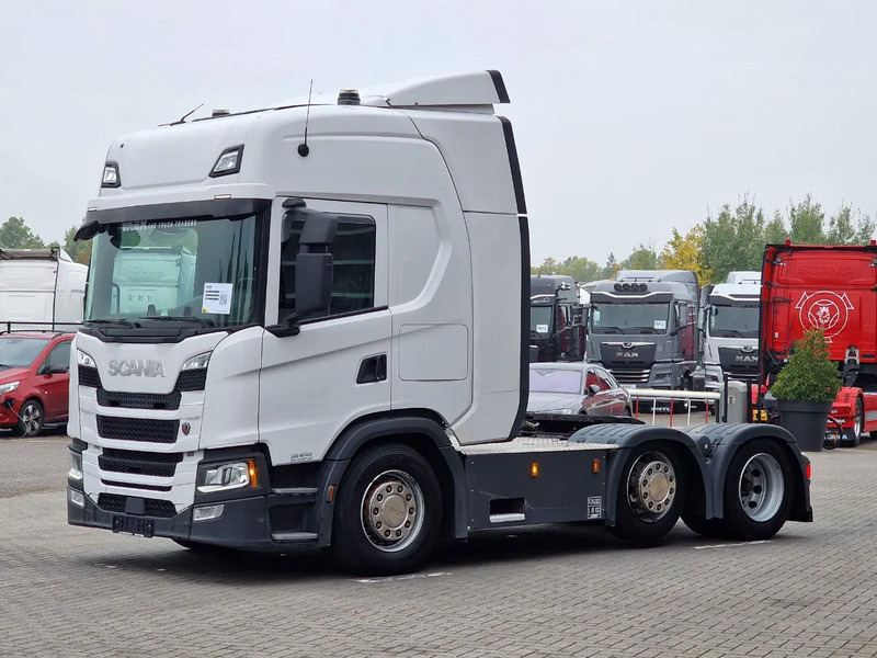 Scania G450 NGS Highline 6x2/4 - Steering - Euro 6 - Led - Leather - Chassis cover - Tegljač: slika 3 Scania G450 NGS Highline 6x2/4 - Steering - Euro 6 - Led - Leather - Chassis cover - Tegljač: slika 3