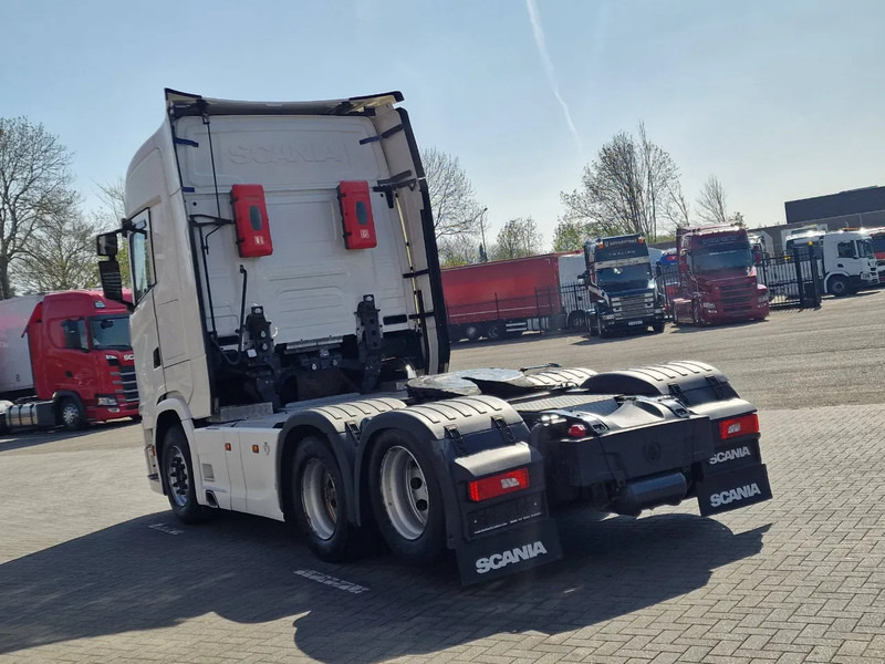 Scania S580 V8 NGS Highline 6x2 - Retarder - Full air - 3.15 WB - Navi - Led - Tegljač: slika 5 Scania S580 V8 NGS Highline 6x2 - Retarder - Full air - 3.15 WB - Navi - Led - Tegljač: slika 5