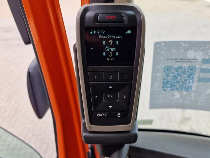 Tegljač Volvo FH 13.500 6x4 - HMF 1153 K2 crane kran grua - Hydraulic - Lift axle - Euro 6: slika 18