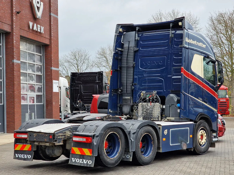 Tegljač Volvo FH 13.500 Globetrotter 6x2 - PTO/Hydraulic - Full air - Low KM - 3.20 WB: slika 7 Tegljač Volvo FH 13.500 Globetrotter 6x2 - PTO/Hydraulic - Full air - Low KM - 3.20 WB: slika 7