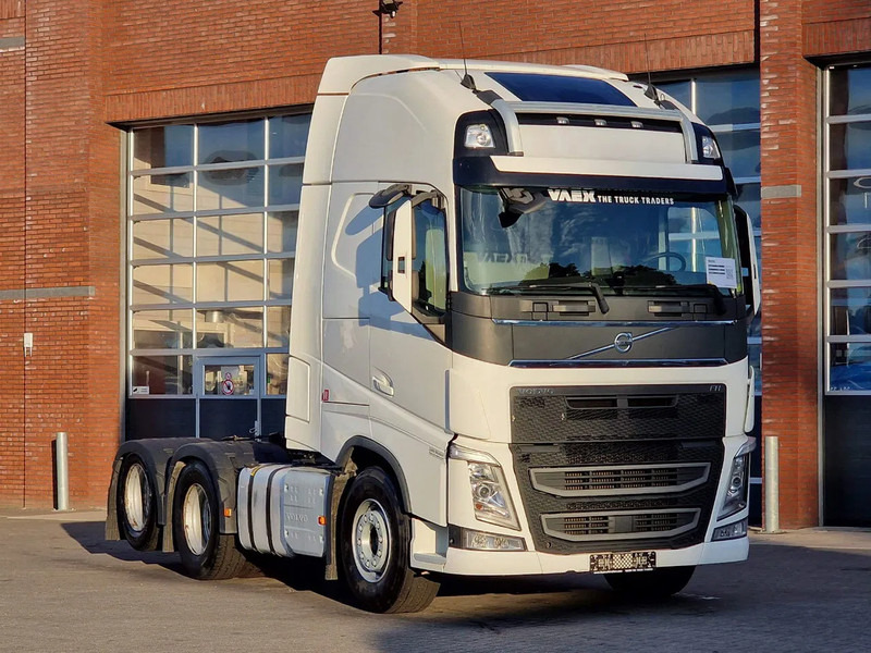 Volvo FH 13.500 Globetrotter XL 6x2 - Full air - 3.20 WB - MA VIN - Low KM - Leather - Tegljač: slika 1 Volvo FH 13.500 Globetrotter XL 6x2 - Full air - 3.20 WB - MA VIN - Low KM - Leather - Tegljač: slika 1