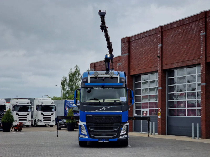 Volvo FH 13.540 Globetrotter 6x4 - HMF 1920K with remote year 2019 - Full air - Leather - Kamion sa dizalicom: slika 2 Volvo FH 13.540 Globetrotter 6x4 - HMF 1920K with remote year 2019 - Full air - Leather - Kamion sa dizalicom: slika 2