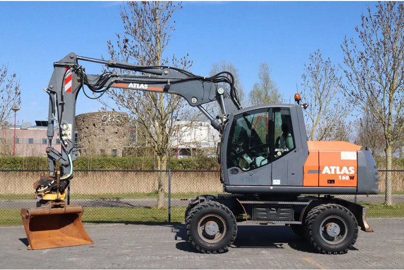 Atlas 160W | ENGCON | BUCKET | DOZERBLADE | 2-PIECE BOOM - Bager točkaš: slika 1 Atlas 160W | ENGCON | BUCKET | DOZERBLADE | 2-PIECE BOOM - Bager točkaš: slika 1