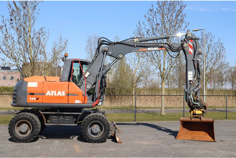 Atlas 160W | ENGCON | BUCKET | DOZERBLADE | 2-PIECE BOOM - Bager točkaš: slika 4 Atlas 160W | ENGCON | BUCKET | DOZERBLADE | 2-PIECE BOOM - Bager točkaš: slika 4
