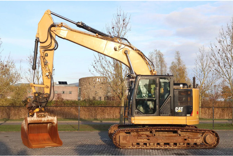 Caterpillar 325 F LCR | ROTOTILT | BUCKET | GPS PREPARED - Bager guseničar: slika 1 Caterpillar 325 F LCR | ROTOTILT | BUCKET | GPS PREPARED - Bager guseničar: slika 1