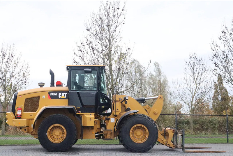 Caterpillar 938 M | 2X BUCKET | JIB | FORKS | BSS | GOOD CONDITION - Utovarivač točkaš: slika 4 Caterpillar 938 M | 2X BUCKET | JIB | FORKS | BSS | GOOD CONDITION - Utovarivač točkaš: slika 4