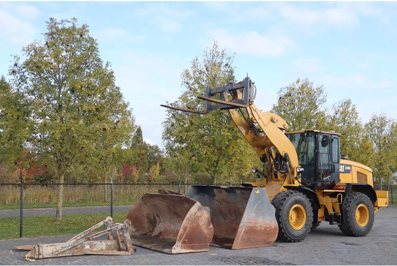 Caterpillar 938 M | 2X BUCKET | JIB | FORKS | BSS | GOOD CONDITION - Utovarivač točkaš: slika 2 Caterpillar 938 M | 2X BUCKET | JIB | FORKS | BSS | GOOD CONDITION - Utovarivač točkaš: slika 2