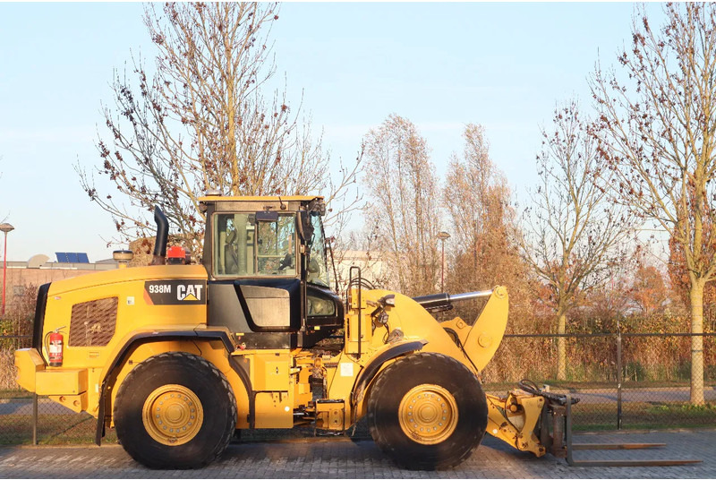 Caterpillar 938 M | 2X BUCKET | JIB | FORKS | BSS | GOOD CONDITION - Utovarivač točkaš: slika 4 Caterpillar 938 M | 2X BUCKET | JIB | FORKS | BSS | GOOD CONDITION - Utovarivač točkaš: slika 4
