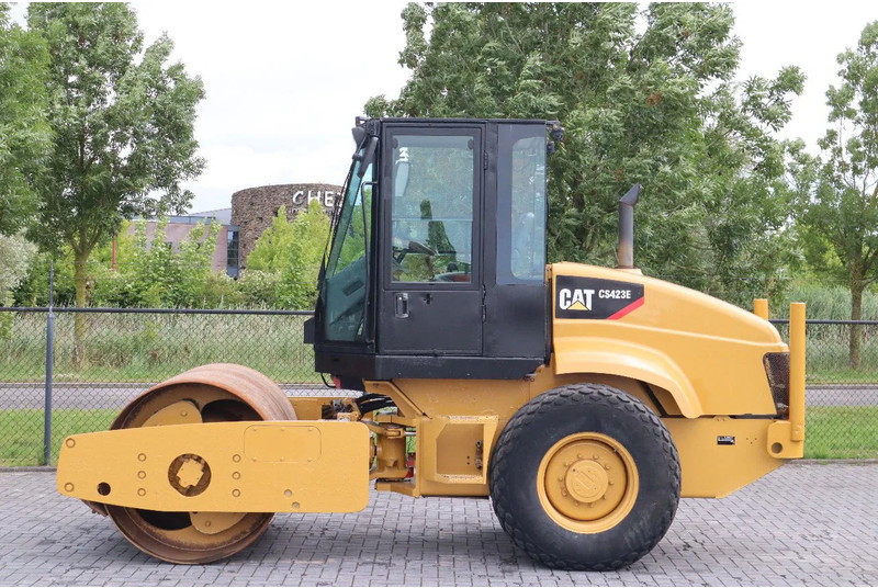 Caterpillar CS423 E | AIRCO | GOOD WORKING | BW 177 - Valjak: slika 1 Caterpillar CS423 E | AIRCO | GOOD WORKING | BW 177 - Valjak: slika 1