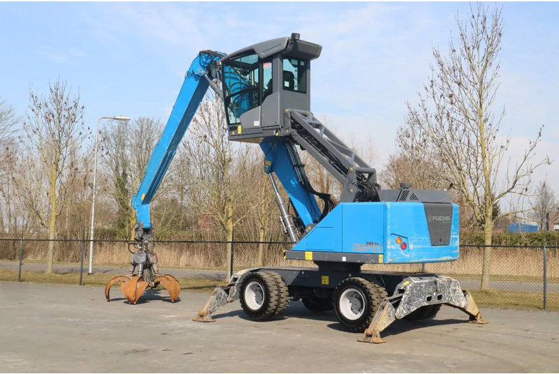 Fuchs MHL 320 | PEEL GRAB | UMSCHLAG | GOOD TIRES - Bager za obradu otpada/ Industrije: slika 3 Fuchs MHL 320 | PEEL GRAB | UMSCHLAG | GOOD TIRES - Bager za obradu otpada/ Industrije: slika 3