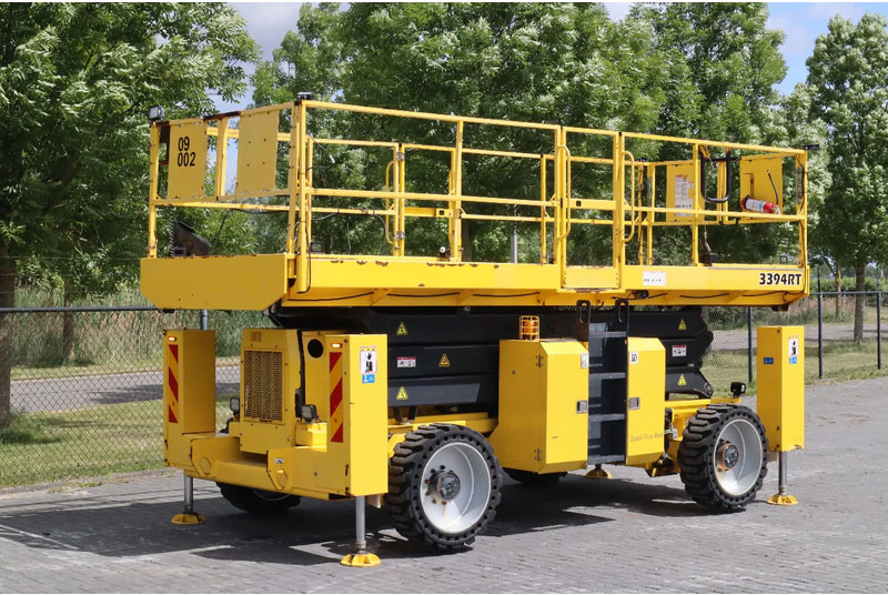 GMG 3394-RT | 12 METER | 1.020 KG | GENIE GS-3390 - Lift u obliku makaza: slika 3 GMG 3394-RT | 12 METER | 1.020 KG | GENIE GS-3390 - Lift u obliku makaza: slika 3