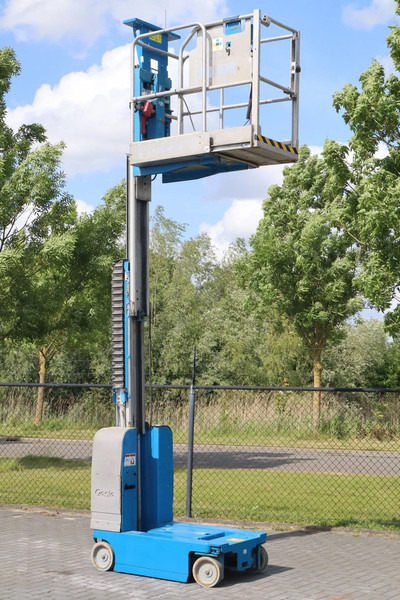 Genie GR-12 | 5.45 METER | 227 KG | MULTIPLE UNITS - Vazdušna platforma: slika 2 Genie GR-12 | 5.45 METER | 227 KG | MULTIPLE UNITS - Vazdušna platforma: slika 2