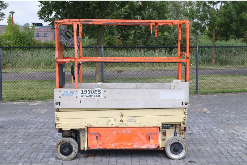 JLG 1930 ES | 7.7 METER | 230 KG - Lift u obliku makaza: slika 1 JLG 1930 ES | 7.7 METER | 230 KG - Lift u obliku makaza: slika 1