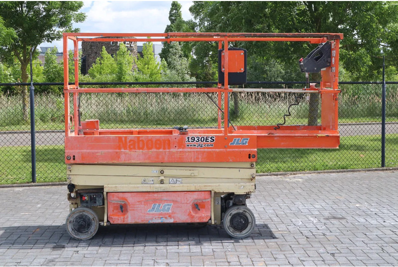 JLG 1930 ES | 7.7 METER | 230 KG - Lift u obliku makaza: slika 4 JLG 1930 ES | 7.7 METER | 230 KG - Lift u obliku makaza: slika 4