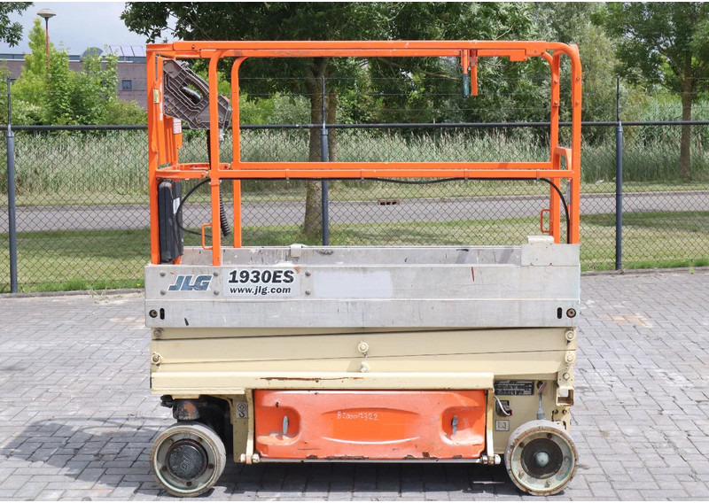 JLG 1930 ES | 7.7 METER | 230 KG - Lift u obliku makaza: slika 1 JLG 1930 ES | 7.7 METER | 230 KG - Lift u obliku makaza: slika 1