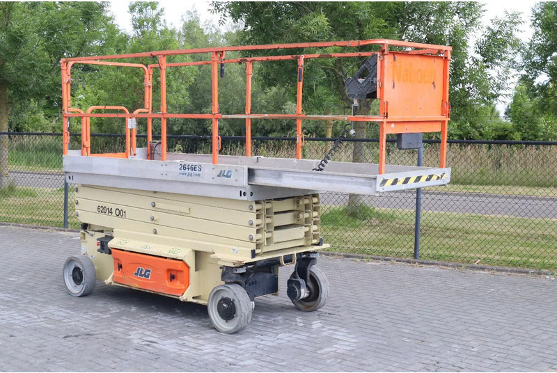 JLG 2646 ES | 10 METER | 450 KG - Lift u obliku makaza: slika 5 JLG 2646 ES | 10 METER | 450 KG - Lift u obliku makaza: slika 5