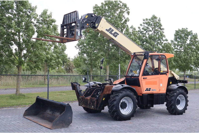 JLG 3614 RS | HYDR. FORKS | BUCKET | LOW HOURS - Teleskopski upravljač: slika 2 JLG 3614 RS | HYDR. FORKS | BUCKET | LOW HOURS - Teleskopski upravljač: slika 2