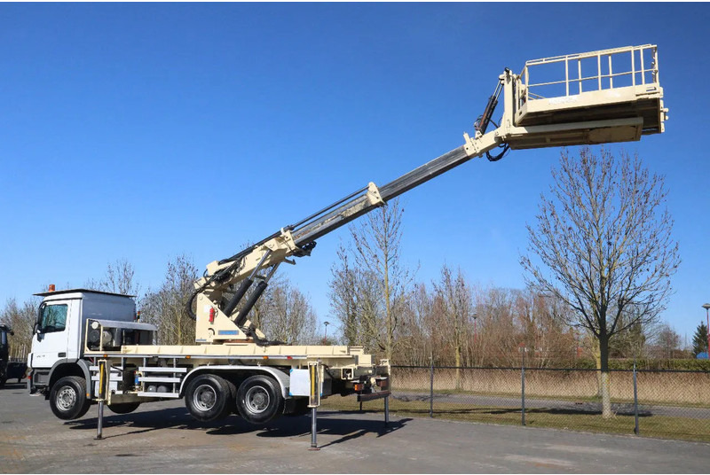 Mercedes-Benz Actros 2636 6X4 | TUNNEL PLATFORM | REMOTE DRIVING - Kamion: slika 2 Mercedes-Benz Actros 2636 6X4 | TUNNEL PLATFORM | REMOTE DRIVING - Kamion: slika 2