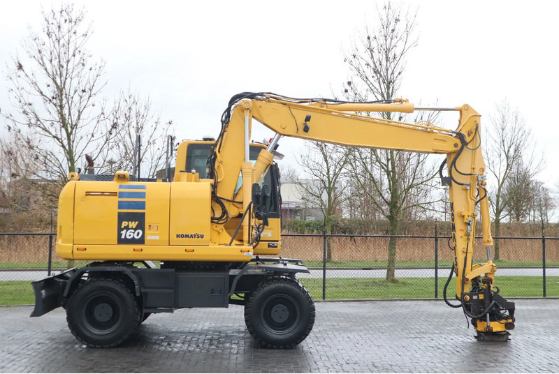 Komatsu PW 160-10 | ROTOTILT | NEW TIRES - Bager točkaš: slika 4 Komatsu PW 160-10 | ROTOTILT | NEW TIRES - Bager točkaš: slika 4