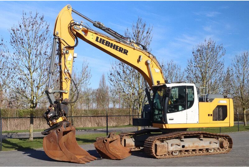 Liebherr R924 LC | ROTOTILT + GRIPPER | 2X BUCKET - Bager guseničar: slika 2 Liebherr R924 LC | ROTOTILT + GRIPPER | 2X BUCKET - Bager guseničar: slika 2
