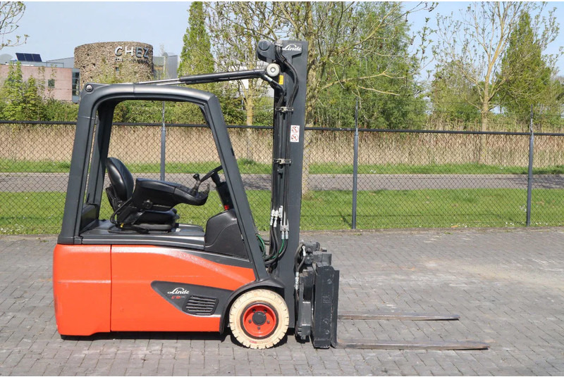 Linde E18 -02 | ROTATOR FORKS | SIDESHIFT - Električni viljuškar: slika 4 Linde E18 -02 | ROTATOR FORKS | SIDESHIFT - Električni viljuškar: slika 4