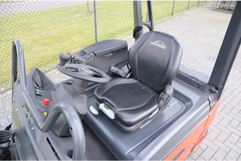 Električni viljuškar Linde E25 R-01 ROADSTER | DEMO | SIDESHIFT | FORK SPREADERS: slika 17