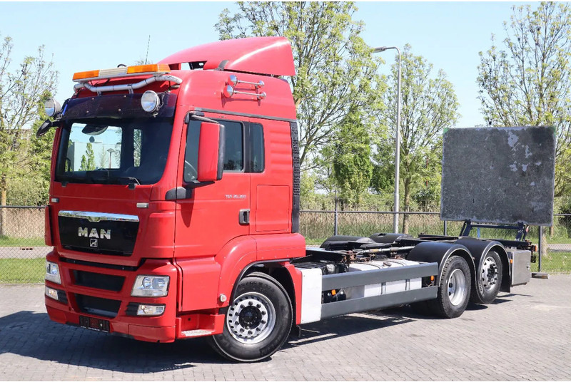 MAN TGS 26.360 | 6X2 | BDF | ONLY 80.000 KM! | EURO 5 - Kamion za prevoz kontejnera/ Kamion sa promenjivim sandukom: slika 1 MAN TGS 26.360 | 6X2 | BDF | ONLY 80.000 KM! | EURO 5 - Kamion za prevoz kontejnera/ Kamion sa promenjivim sandukom: slika 1
