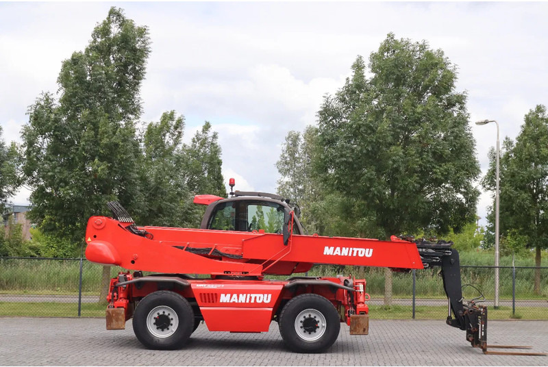 Manitou MRT 2540+ PRIVILEGE | HYDR. FORKS | REMOTE CTRL | PT1500 WINCH - Utovarivač: slika 4 Manitou MRT 2540+ PRIVILEGE | HYDR. FORKS | REMOTE CTRL | PT1500 WINCH - Utovarivač: slika 4