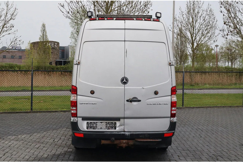 Dostavno vozilo sa zatvorenim sandukom Mercedes-Benz Sprinter 516 | 4X2 | MOBILE WORKSHOP | WERKSTATT | SERVICE VAN: slika 6