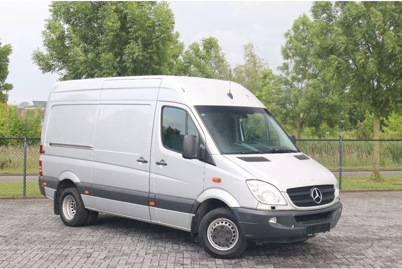 Mercedes-Benz Sprinter 516 | 4X2 | MOBILE WORKSHOP | WERKSTATT | SERVICE VAN - Furgon: slika 3 Mercedes-Benz Sprinter 516 | 4X2 | MOBILE WORKSHOP | WERKSTATT | SERVICE VAN - Furgon: slika 3
