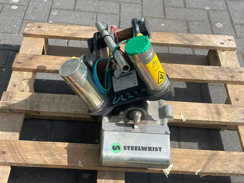 STEELWRIST TMX S30 -180HA | TILT QUICKCOUPLER | TILTING COUPLER | NEW - Tiltrotator za Građevinska mašina: slika 4 STEELWRIST TMX S30 -180HA | TILT QUICKCOUPLER | TILTING COUPLER | NEW - Tiltrotator za Građevinska mašina: slika 4